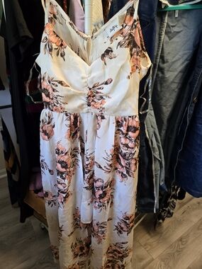 Daytrip Cream Maxi Dress with Peach Floral Print
